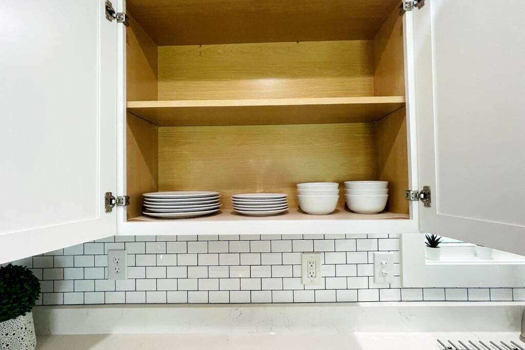 Modern Home Near Uptown Clt, Airport And More Charlotte Luaran gambar