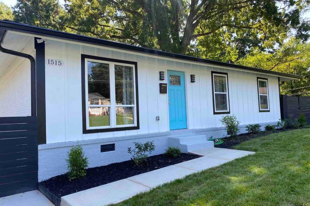 Modern Home Near Uptown Clt, Airport And More Charlotte Luaran gambar