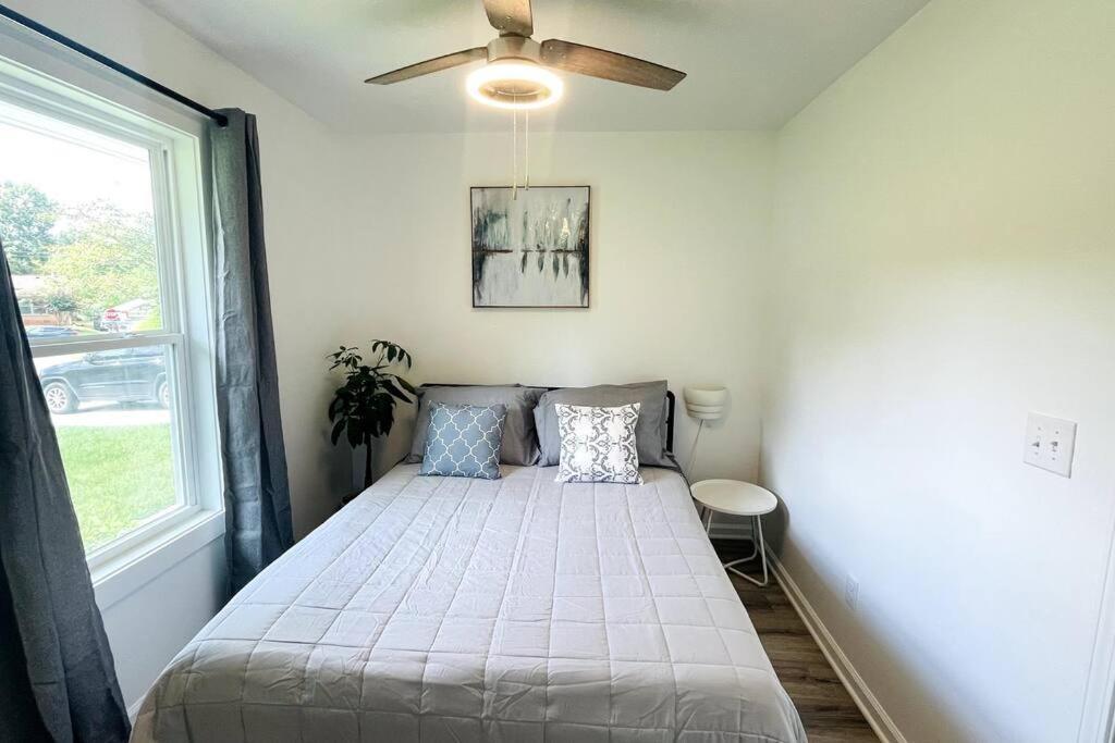 Modern Home Near Uptown Clt, Airport And More Charlotte Luaran gambar