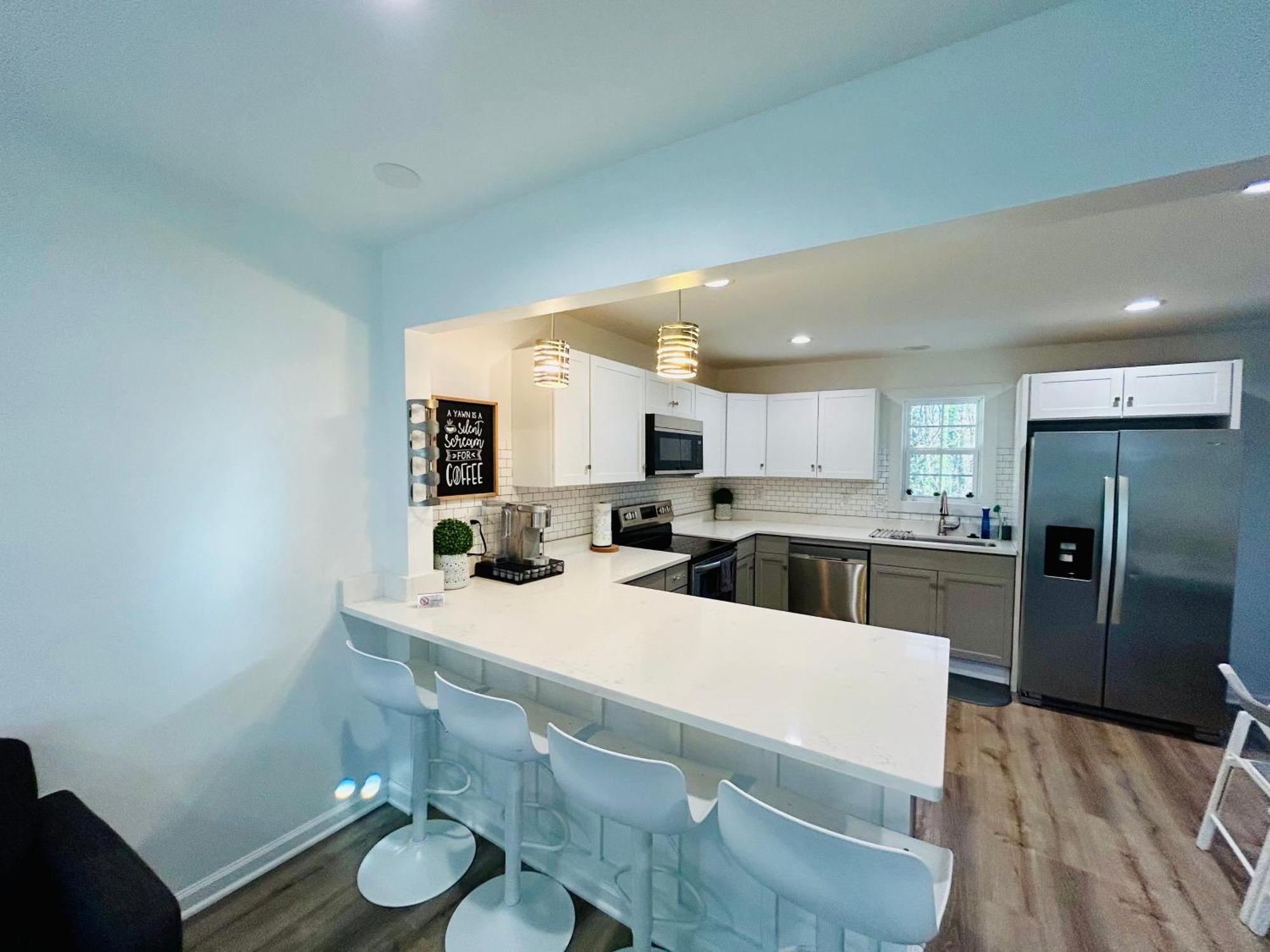 Modern Home Near Uptown Clt, Airport And More Charlotte Luaran gambar