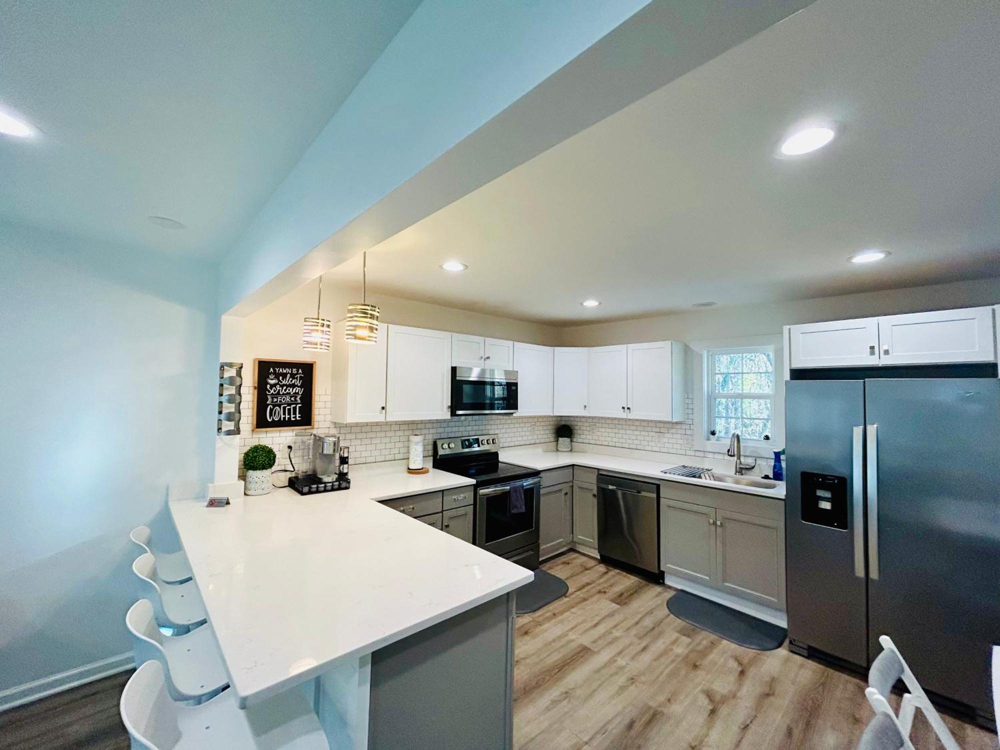 Modern Home Near Uptown Clt, Airport And More Charlotte Luaran gambar