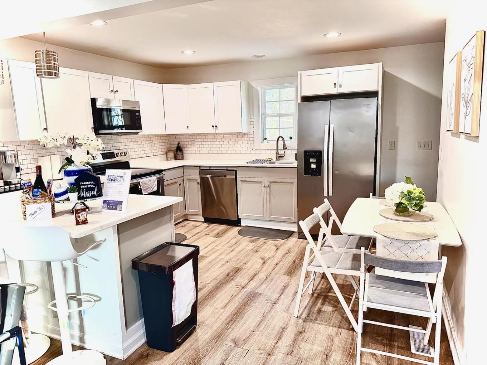Modern Home Near Uptown Clt, Airport And More Charlotte Luaran gambar
