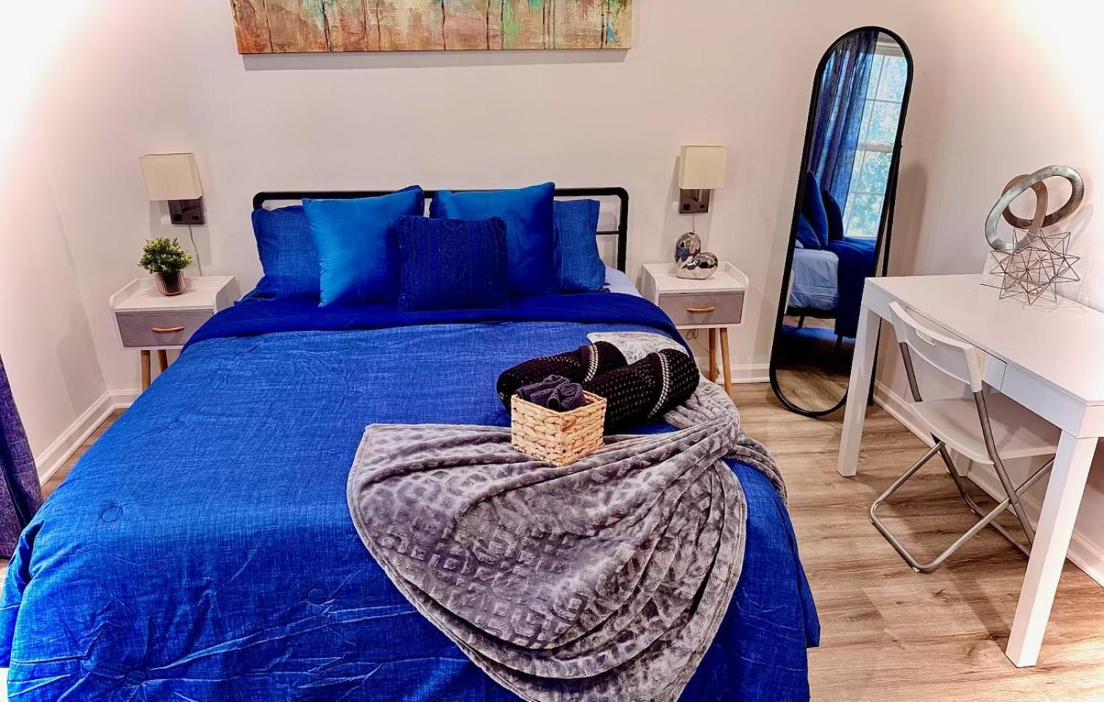 Modern Home Near Uptown Clt, Airport And More Charlotte Luaran gambar